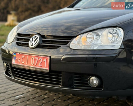 Чорний Фольксваген Гольф, об'ємом двигуна 1.6 л та пробігом 169 тис. км за 5999 $, фото 10 на Automoto.ua