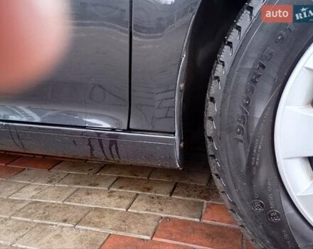 Чорний Фольксваген Гольф, об'ємом двигуна 1.6 л та пробігом 205 тис. км за 5800 $, фото 3 на Automoto.ua