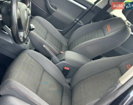 Черный Фольксваген Гольф, объемом двигателя 1.4 л и пробегом 191 тыс. км за 5550 $, фото 14 на Automoto.ua