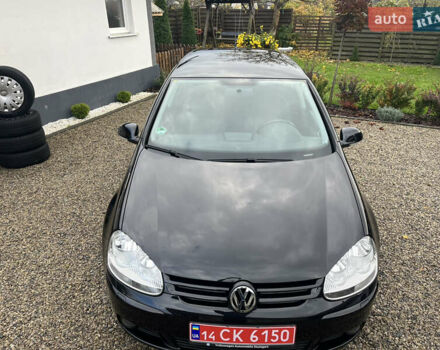 Черный Фольксваген Гольф, объемом двигателя 1.6 л и пробегом 253 тыс. км за 6250 $, фото 24 на Automoto.ua