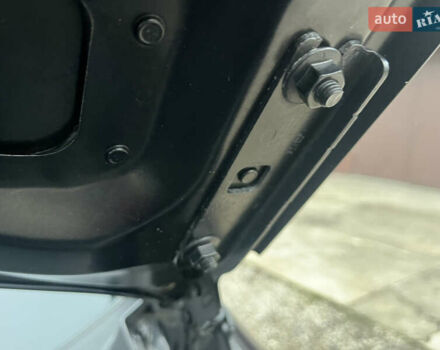 Черный Фольксваген Гольф, объемом двигателя 1.6 л и пробегом 255 тыс. км за 5999 $, фото 102 на Automoto.ua