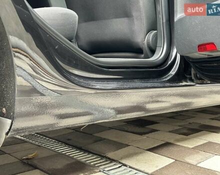 Черный Фольксваген Гольф, объемом двигателя 1.6 л и пробегом 196 тыс. км за 6200 $, фото 48 на Automoto.ua