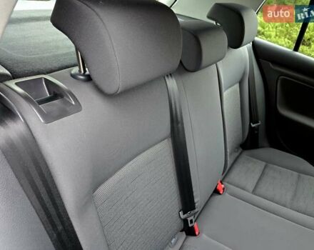 Чорний Фольксваген Гольф, об'ємом двигуна 1.6 л та пробігом 230 тис. км за 6450 $, фото 92 на Automoto.ua