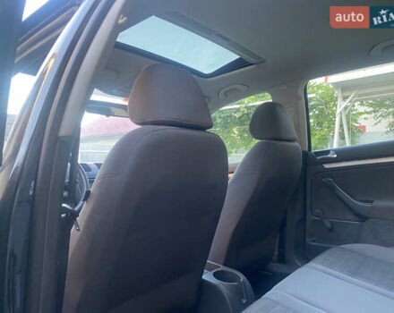 Чорний Фольксваген Гольф, об'ємом двигуна 1.6 л та пробігом 222 тис. км за 6850 $, фото 20 на Automoto.ua