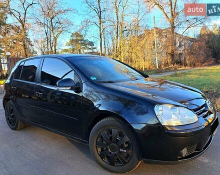 Черный Фольксваген Гольф, объемом двигателя 1.39 л и пробегом 220 тыс. км за 6400 $, фото 2 на Automoto.ua