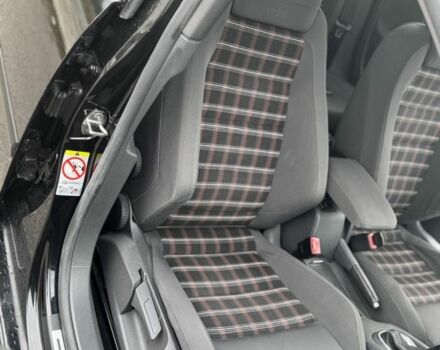 Черный Фольксваген Гольф, объемом двигателя 2 л и пробегом 257 тыс. км за 7900 $, фото 7 на Automoto.ua