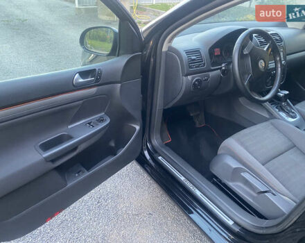 Чорний Фольксваген Гольф, об'ємом двигуна 1.6 л та пробігом 222 тис. км за 6850 $, фото 12 на Automoto.ua