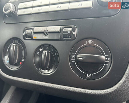 Чорний Фольксваген Гольф, об'ємом двигуна 1.4 л та пробігом 236 тис. км за 5850 $, фото 44 на Automoto.ua