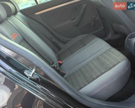 Чорний Фольксваген Гольф, об'ємом двигуна 1.6 л та пробігом 169 тис. км за 5999 $, фото 62 на Automoto.ua