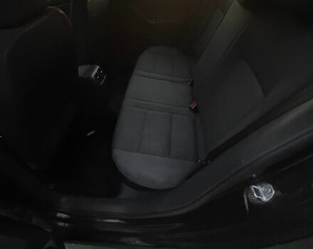 Черный Фольксваген Гольф, объемом двигателя 1.6 л и пробегом 298 тыс. км за 4600 $, фото 7 на Automoto.ua