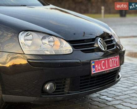 Чорний Фольксваген Гольф, об'ємом двигуна 1.6 л та пробігом 169 тис. км за 5999 $, фото 28 на Automoto.ua