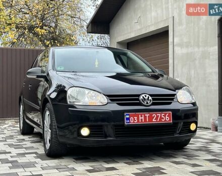 Черный Фольксваген Гольф, объемом двигателя 1.6 л и пробегом 196 тыс. км за 6200 $, фото 5 на Automoto.ua