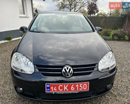 Черный Фольксваген Гольф, объемом двигателя 1.6 л и пробегом 253 тыс. км за 6250 $, фото 3 на Automoto.ua