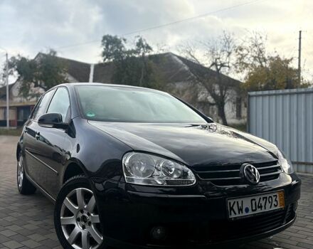 Черный Фольксваген Гольф, объемом двигателя 1.6 л и пробегом 215 тыс. км за 6500 $, фото 1 на Automoto.ua