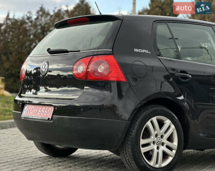 Черный Фольксваген Гольф, объемом двигателя 1.4 л и пробегом 191 тыс. км за 5550 $, фото 58 на Automoto.ua