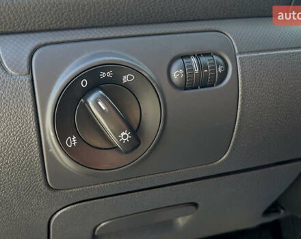 Чорний Фольксваген Гольф, об'ємом двигуна 1.6 л та пробігом 188 тис. км за 5500 $, фото 15 на Automoto.ua