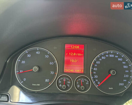 Чорний Фольксваген Гольф, об'ємом двигуна 1.6 л та пробігом 296 тис. км за 6499 $, фото 49 на Automoto.ua