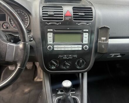 Черный Фольксваген Гольф, объемом двигателя 1.6 л и пробегом 215 тыс. км за 6500 $, фото 18 на Automoto.ua