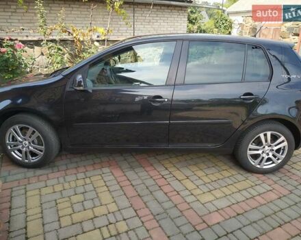 Черный Фольксваген Гольф, объемом двигателя 0 л и пробегом 206 тыс. км за 6400 $, фото 3 на Automoto.ua
