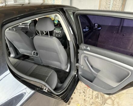 Фольксваген Гольф 2007 у Шостке на Automoto.ua Чорний Фольксваген Гольф, об'ємом двигуна 1.4 л та пробігом 220 тис. км за 5200 $, фото 6 на Automoto.ua