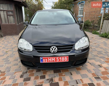Черный Фольксваген Гольф, объемом двигателя 1.4 л и пробегом 246 тыс. км за 5600 $, фото 2 на Automoto.ua