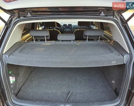 Черный Фольксваген Гольф, объемом двигателя 1.39 л и пробегом 220 тыс. км за 6400 $, фото 43 на Automoto.ua