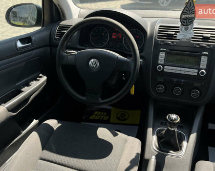 Чорний Фольксваген Гольф, об'ємом двигуна 1.6 л та пробігом 188 тис. км за 5500 $, фото 18 на Automoto.ua