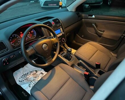 Черный Фольксваген Гольф, объемом двигателя 1.4 л и пробегом 163 тыс. км за 5990 $, фото 15 на Automoto.ua