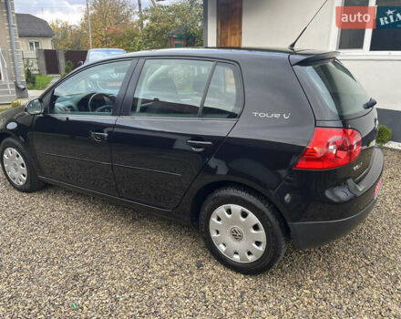 Черный Фольксваген Гольф, объемом двигателя 1.6 л и пробегом 253 тыс. км за 6250 $, фото 14 на Automoto.ua