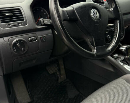 Черный Фольксваген Гольф, объемом двигателя 1.6 л и пробегом 243 тыс. км за 6300 $, фото 22 на Automoto.ua