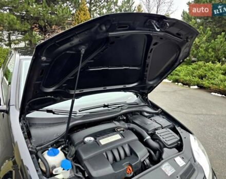 Чорний Фольксваген Гольф, об'ємом двигуна 1.6 л та пробігом 230 тис. км за 6450 $, фото 137 на Automoto.ua