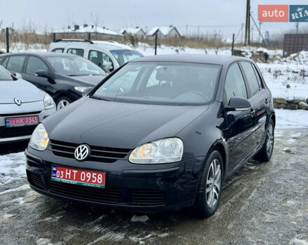 Черный Фольксваген Гольф, объемом двигателя 1.6 л и пробегом 265 тыс. км за 6350 $, фото 2 на Automoto.ua