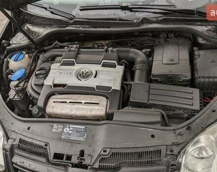 Черный Фольксваген Гольф, объемом двигателя 1.4 л и пробегом 230 тыс. км за 6500 $, фото 17 на Automoto.ua