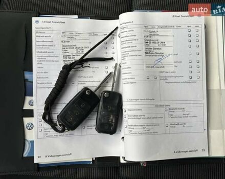 Черный Фольксваген Гольф, объемом двигателя 1.6 л и пробегом 196 тыс. км за 6200 $, фото 66 на Automoto.ua