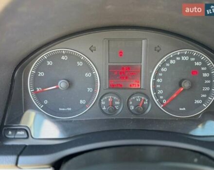 Черный Фольксваген Гольф, объемом двигателя 1.6 л и пробегом 191 тыс. км за 7900 $, фото 7 на Automoto.ua