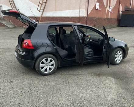 Чорний Фольксваген Гольф, об'ємом двигуна 1.39 л та пробігом 200 тис. км за 6800 $, фото 8 на Automoto.ua