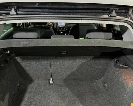 Чорний Фольксваген Гольф, об'ємом двигуна 1.4 л та пробігом 205 тис. км за 2900 $, фото 8 на Automoto.ua