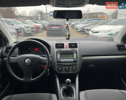 Чорний Фольксваген Гольф, об'ємом двигуна 1.6 л та пробігом 224 тис. км за 6550 $, фото 9 на Automoto.ua