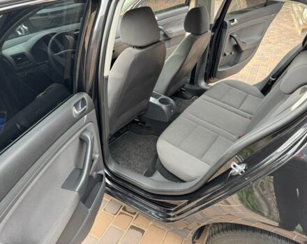 Черный Фольксваген Гольф, объемом двигателя 1.4 л и пробегом 246 тыс. км за 5600 $, фото 11 на Automoto.ua