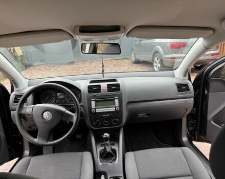 Черный Фольксваген Гольф, объемом двигателя 1.4 л и пробегом 246 тыс. км за 5600 $, фото 8 на Automoto.ua