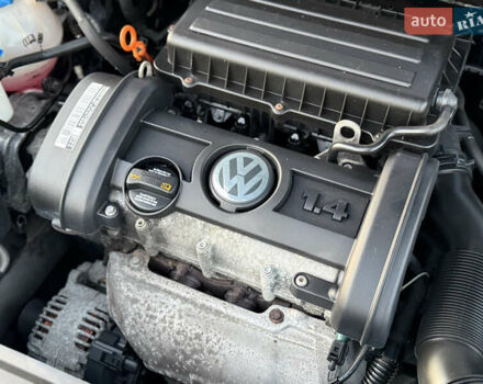 Чорний Фольксваген Гольф, об'ємом двигуна 1.4 л та пробігом 211 тис. км за 5650 $, фото 85 на Automoto.ua