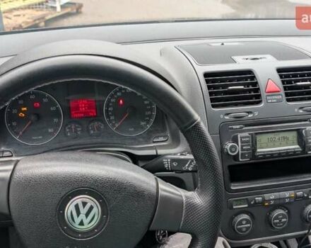 Черный Фольксваген Гольф, объемом двигателя 1.6 л и пробегом 178 тыс. км за 5950 $, фото 11 на Automoto.ua