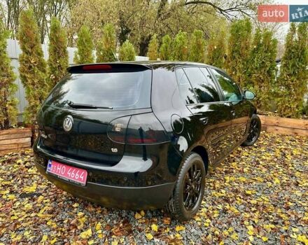 Черный Фольксваген Гольф, объемом двигателя 1.6 л и пробегом 215 тыс. км за 6300 $, фото 25 на Automoto.ua