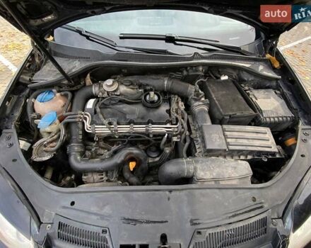 Черный Фольксваген Гольф, объемом двигателя 1.9 л и пробегом 266 тыс. км за 6400 $, фото 20 на Automoto.ua