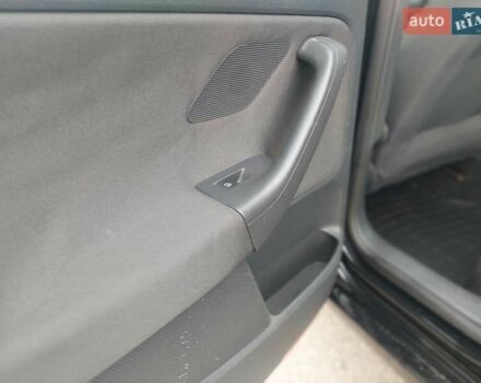 Черный Фольксваген Гольф, объемом двигателя 1.6 л и пробегом 198 тыс. км за 6499 $, фото 25 на Automoto.ua