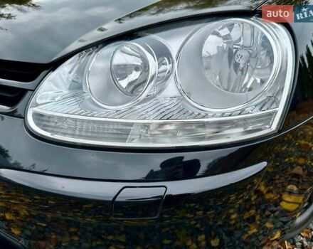 Черный Фольксваген Гольф, объемом двигателя 1.6 л и пробегом 215 тыс. км за 6300 $, фото 13 на Automoto.ua