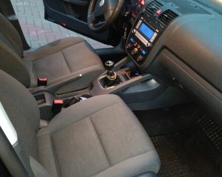 Черный Фольксваген Гольф, объемом двигателя 1.9 л и пробегом 315 тыс. км за 6800 $, фото 19 на Automoto.ua