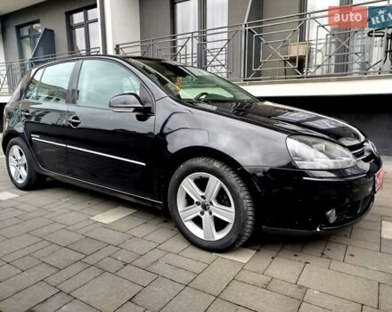 Черный Фольксваген Гольф, объемом двигателя 1.4 л и пробегом 230 тыс. км за 5999 $, фото 4 на Automoto.ua
