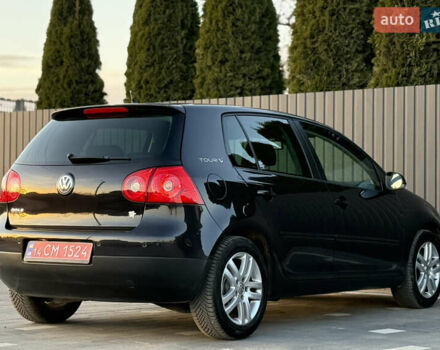 Черный Фольксваген Гольф, объемом двигателя 1.4 л и пробегом 211 тыс. км за 5690 $, фото 45 на Automoto.ua