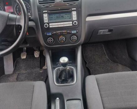 Чорний Фольксваген Гольф, об'ємом двигуна 1.6 л та пробігом 255 тис. км за 6299 $, фото 119 на Automoto.ua